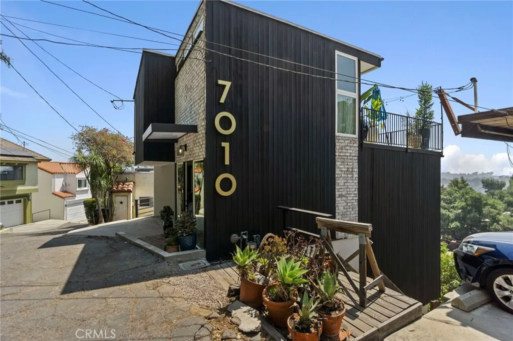 Additional image 5 of 7010 Loyal Trail, Los Angeles, CA 90068