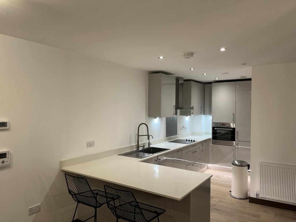 Additional image 7 of 2 bed flat for saleReading Town Centre, Berkshire RG1