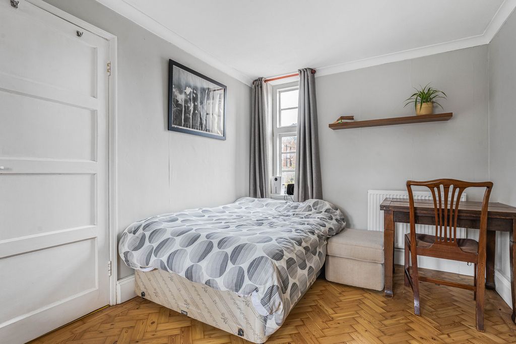 Additional image 13 of 2 bed flat for saleThames Street, Abingdon OX14