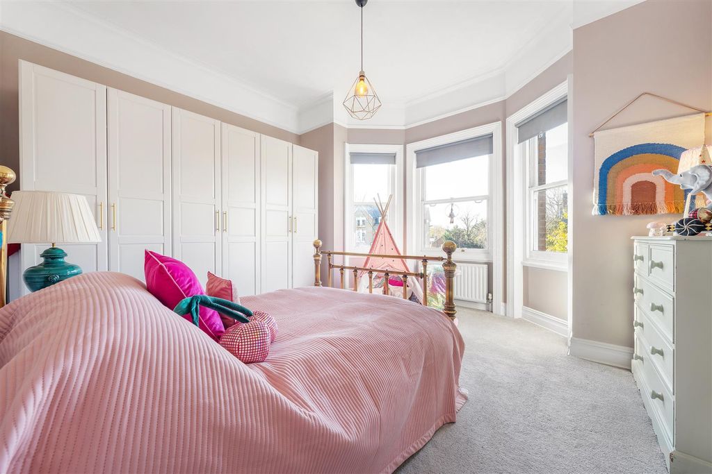 Additional image 6 of 3 bed flat for saleCopers Cope Road, Beckenham BR3