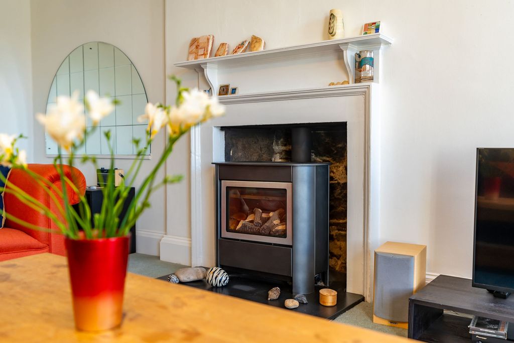 Additional image 4 of 3 bed flat for sale23/5 Dublin Street, New Town, Edinburgh EH1
