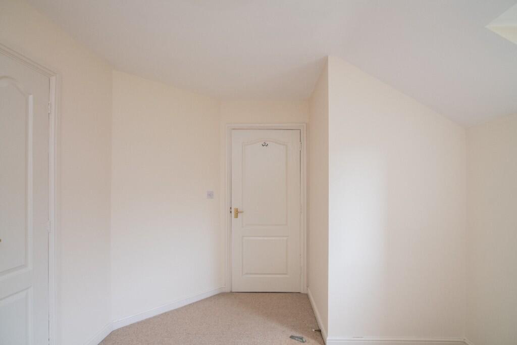 Additional image 11 of Stratford Gardens, Bromsgrove, Worcestershire, B60
