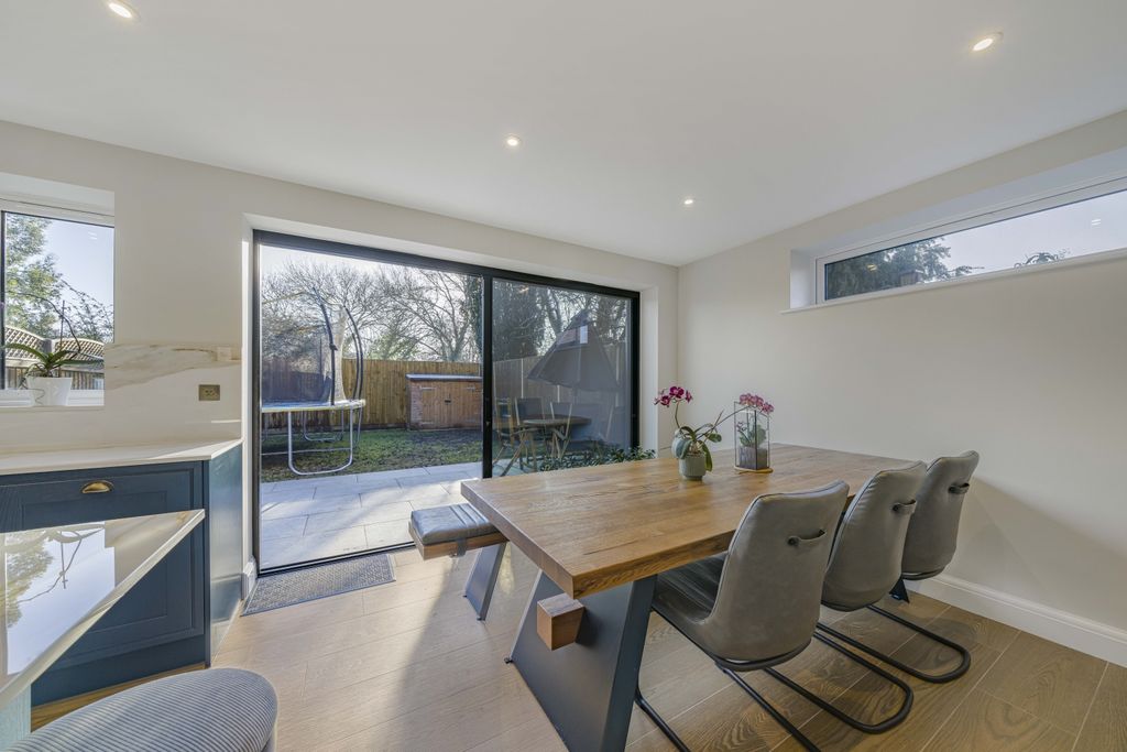 5 bed detached house for saleViewfield Road, Bexley, Kent DA5