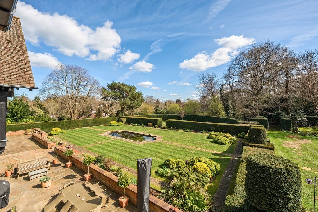Additional image 10 of 3 bed flat for saleHolly Hill Drive, Banstead SM7
