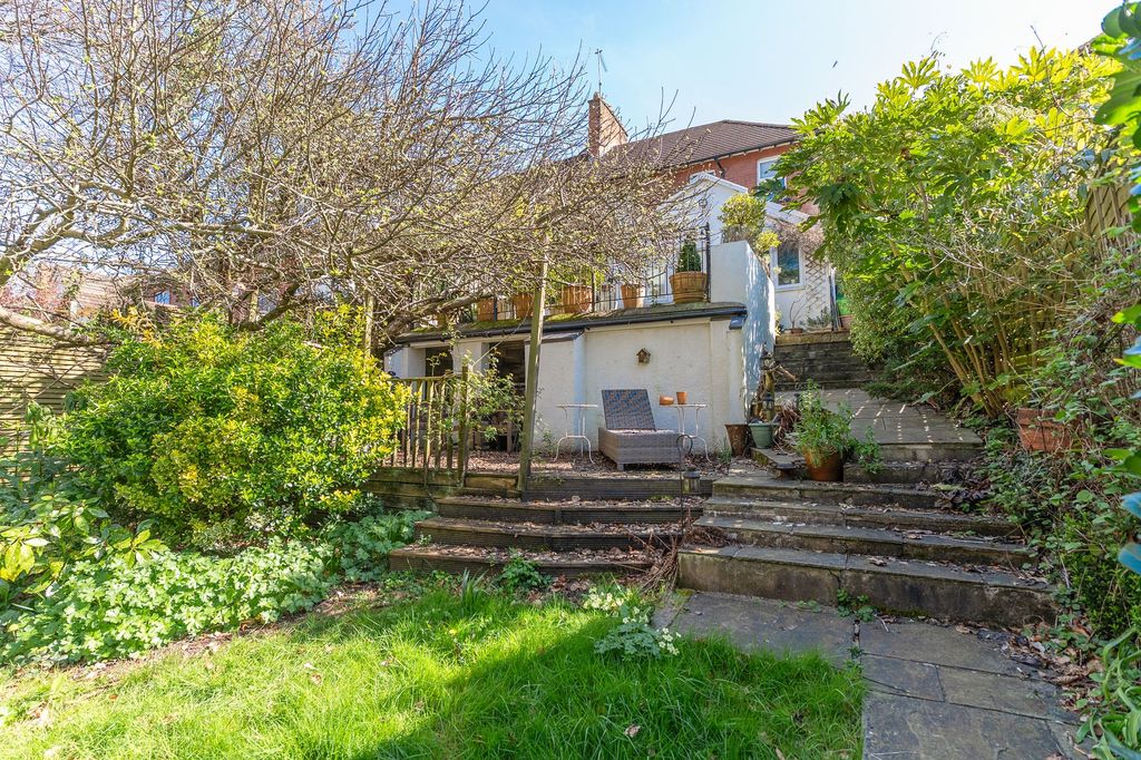 Additional image 36 of 4 bed semi-detached house for saleFields Road, Newport NP20