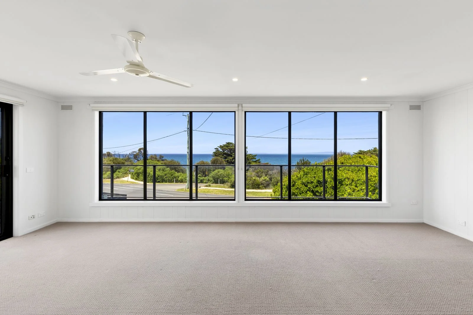 82 Bluff Road, St Leonards VIC 3223 photo 2