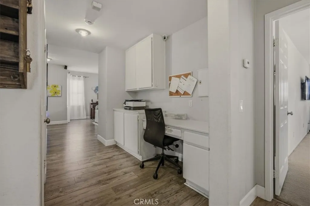 Additional image 17 of 204 E Manchester Lane, San Bernardino, CA 92408