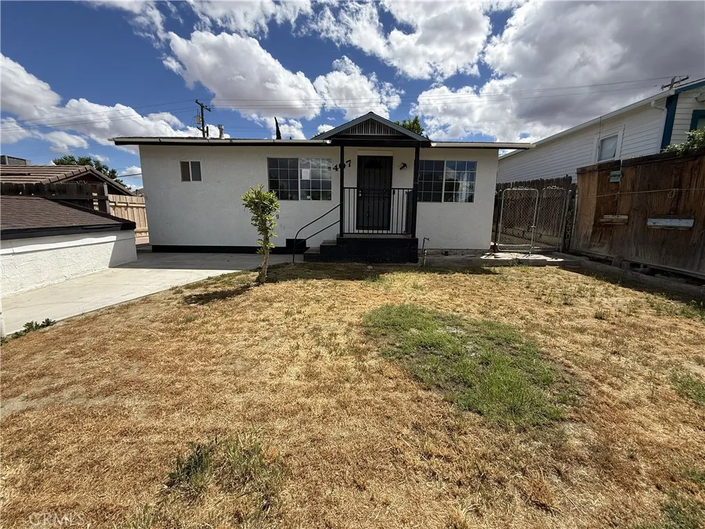 Additional image 3 of 407 E Street, Taft, CA 93268