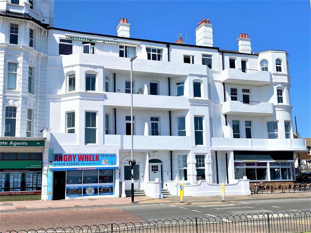 2 bed flat for saleShellbourne House, Marina, Bexhill-On-Sea TN40 photo 2