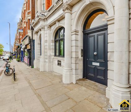 349 Archway Road, London, Greater N6