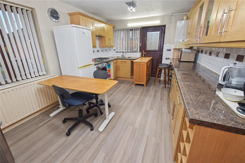 Additional image 4 of 3 bed bungalow for saleHighfield View, Leeds, West Yorkshire LS12