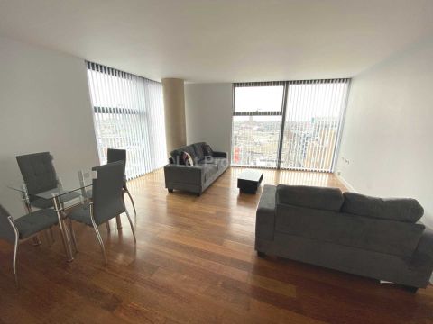 West Tower, Liverpool L3