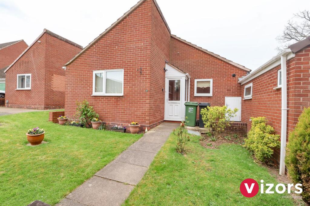 Insetton Close, Winyates West, Redditch