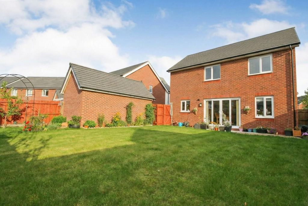 Additional image 4 of 4 bed detached house for saleOver Ashberry, Altrincham WA14