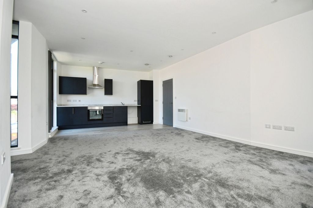 Additional image 9 of 1 bed flat for saleWest Bars, Chesterfield, Derbyshire S40