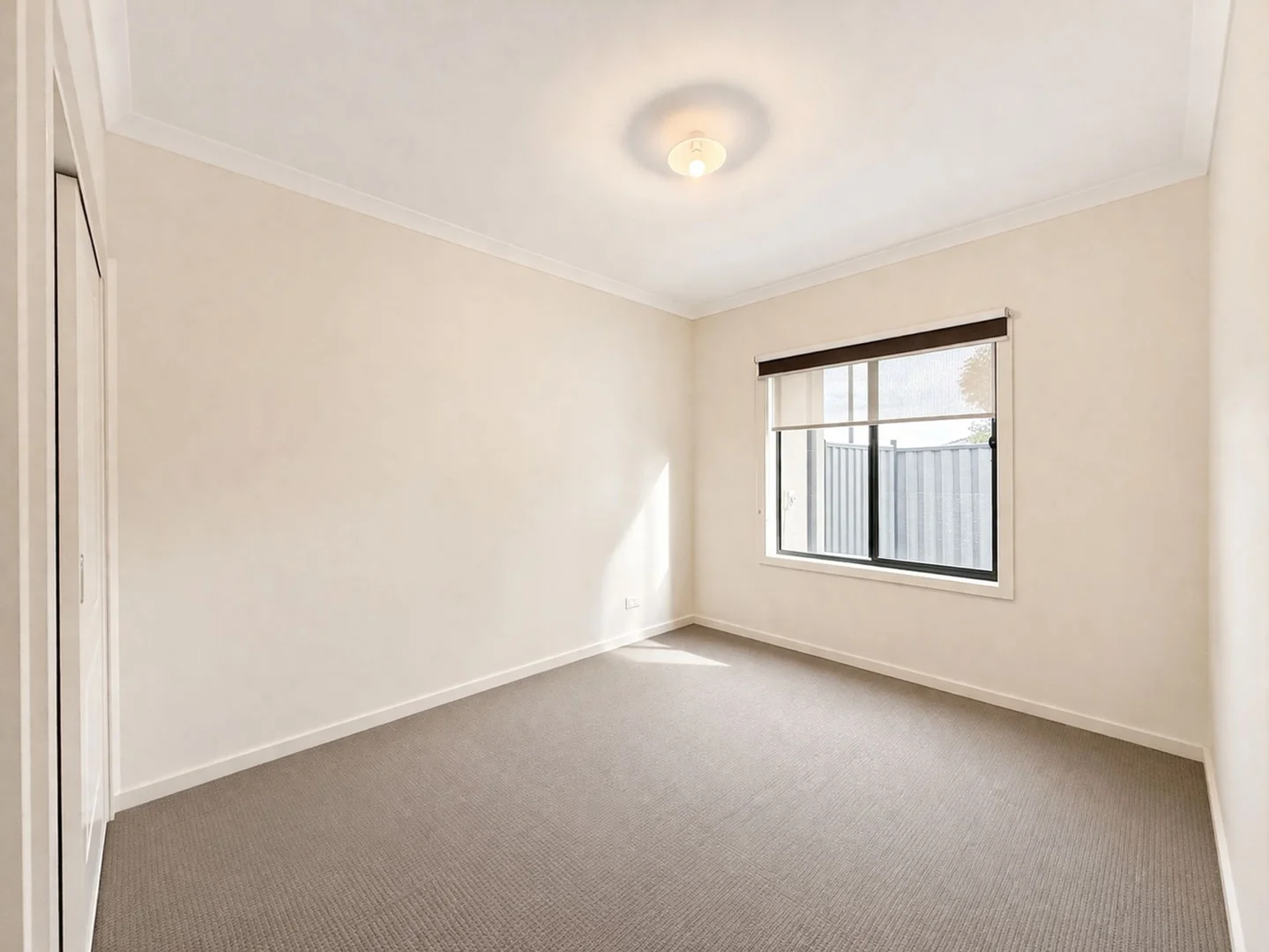 Additional image 3 of 10 Kangaroo Rd, Craigieburn VIC 3064