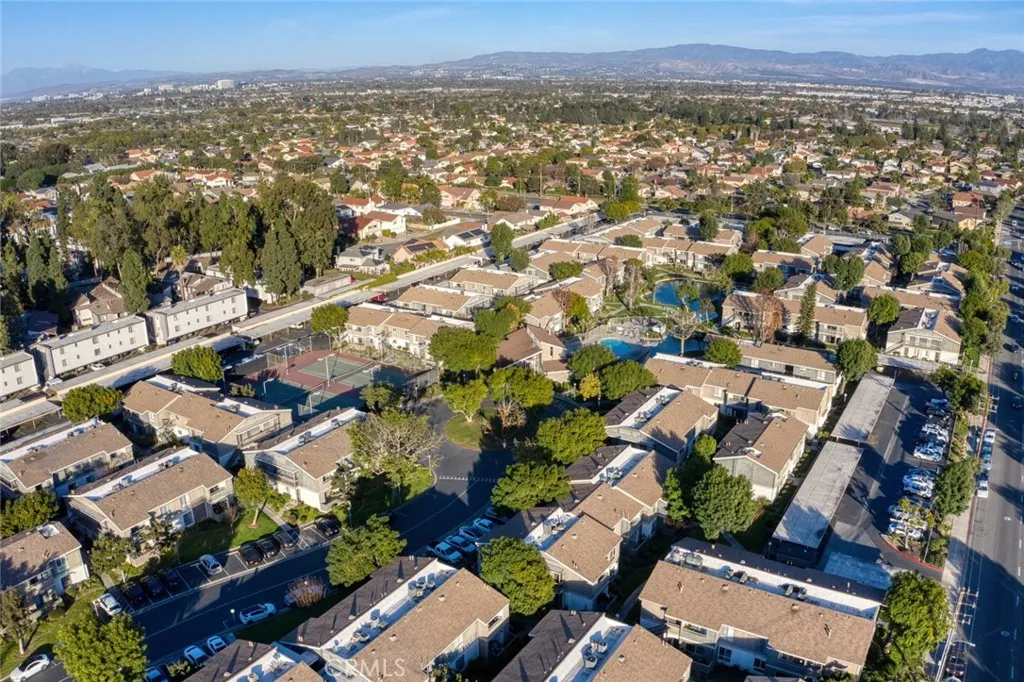 Additional image 25 of 2849 S Fairview St Unit C, Santa Ana, CA 92704