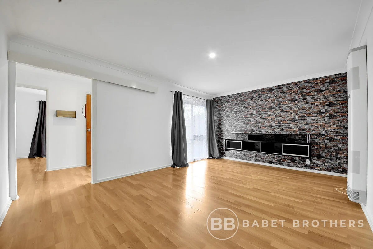 Additional image 3 of 35 Springfield Crescent, Hampton Park VIC 3976
