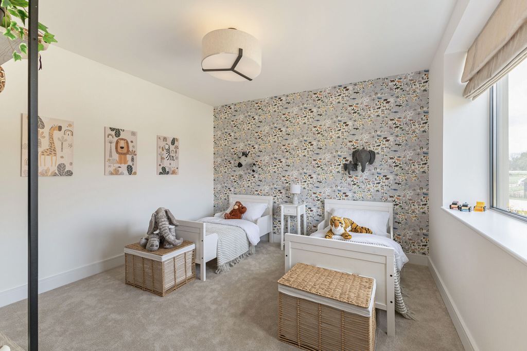 Additional image 19 of 4 bed detached house for saleCourtlands Park, Park Road, Banstead SM7