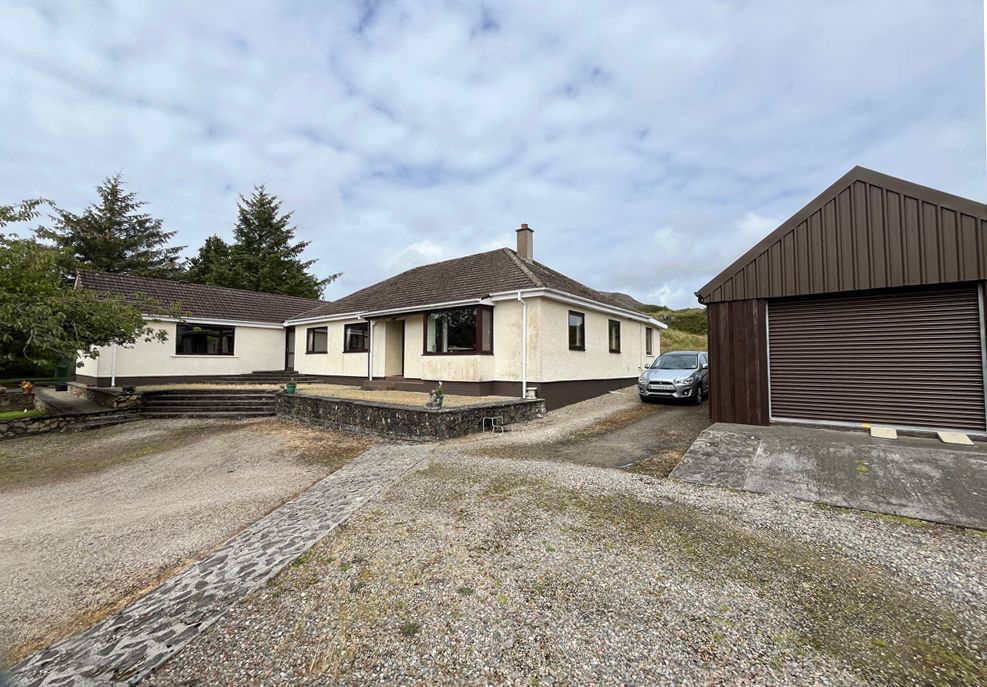 6 bed detached bungalow for saleKilchoan, Acharacle PH36 photo 5