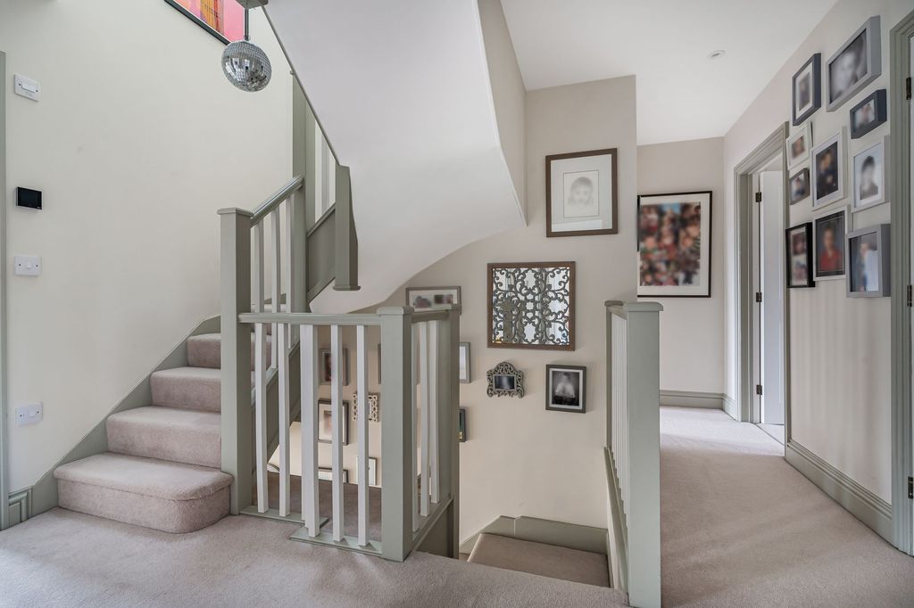 Additional image 23 of 5 bed detached house for saleHarriotts Lane, Ashtead KT21