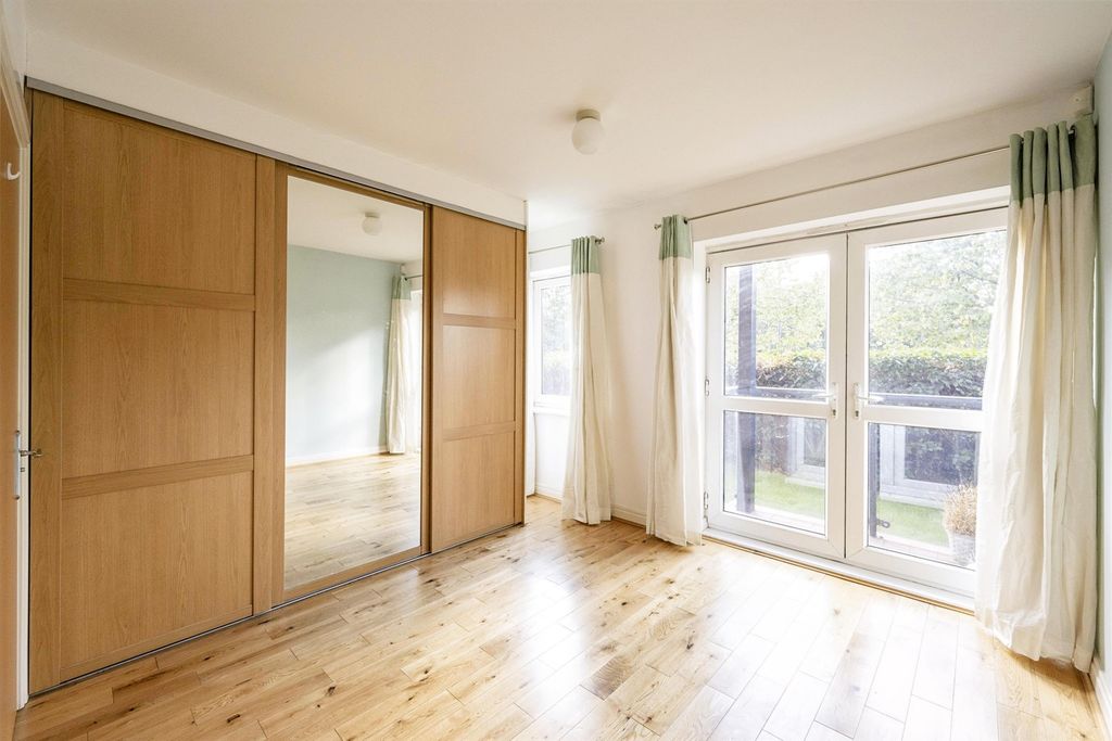 Additional image 4 of 3 bed flat for saleFewston Way, Lakeside, Doncaster DN4