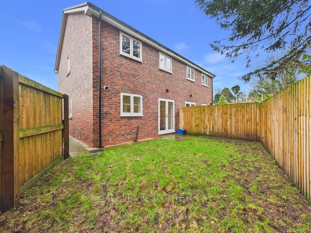Additional image 11 of 3 bed property for saleLluesty Gardens, Holywell CH8