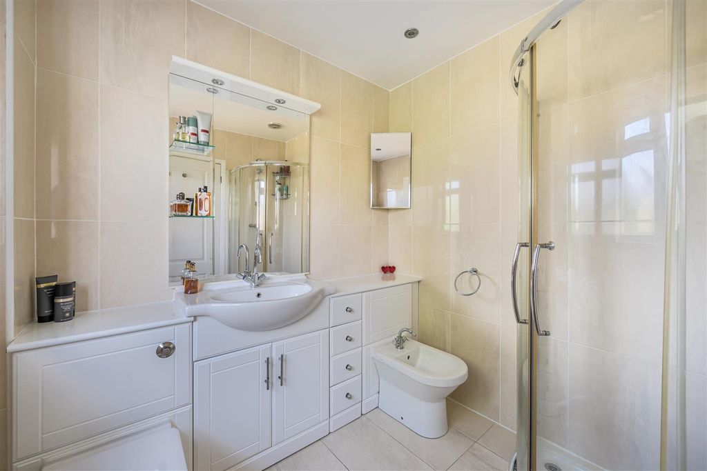 Additional image 13 of 4 bed detached house for saleOldfield Gardens, Ashtead KT21