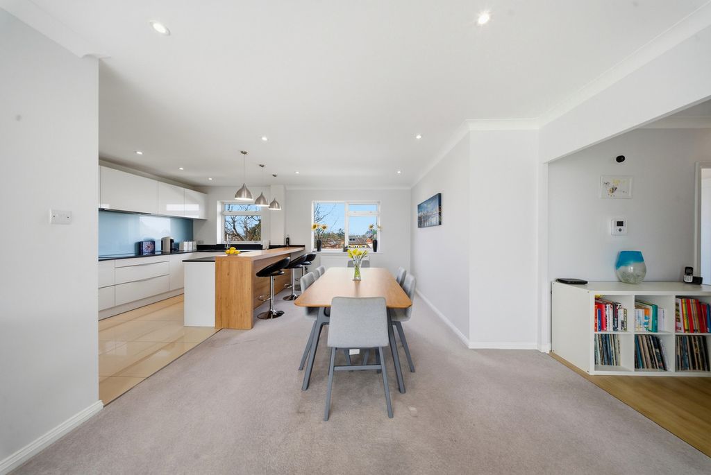 Additional image 5 of 3 bed penthouse for saleOverbury Avenue, Beckenham BR3
