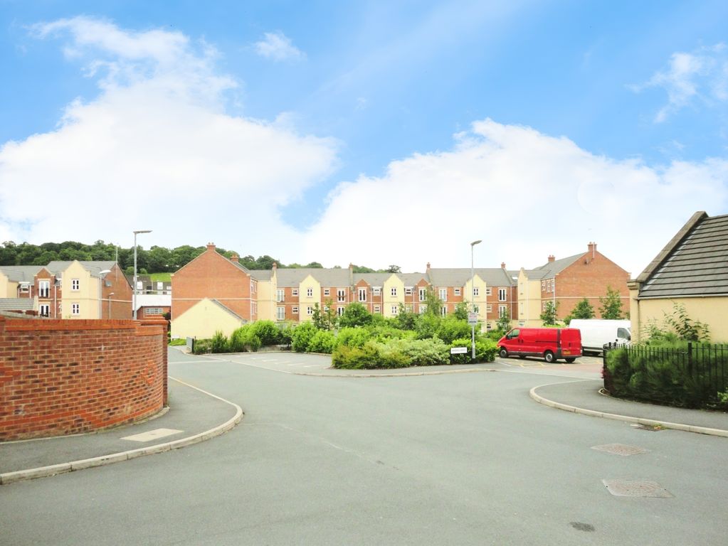 2 bed flat for saleWhitehall Drive, Lower Wortley LS12
