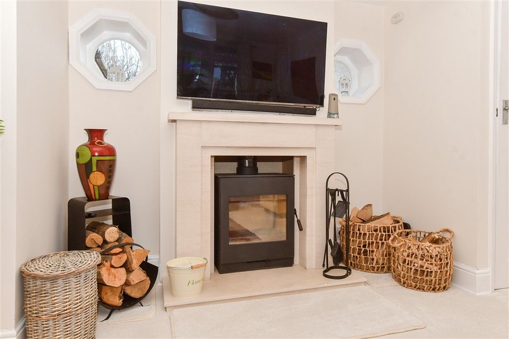 Additional image 6 of 5 bed chalet for saleGrenham Bay Avenue, Minnis Bay, Birchington, Kent CT7