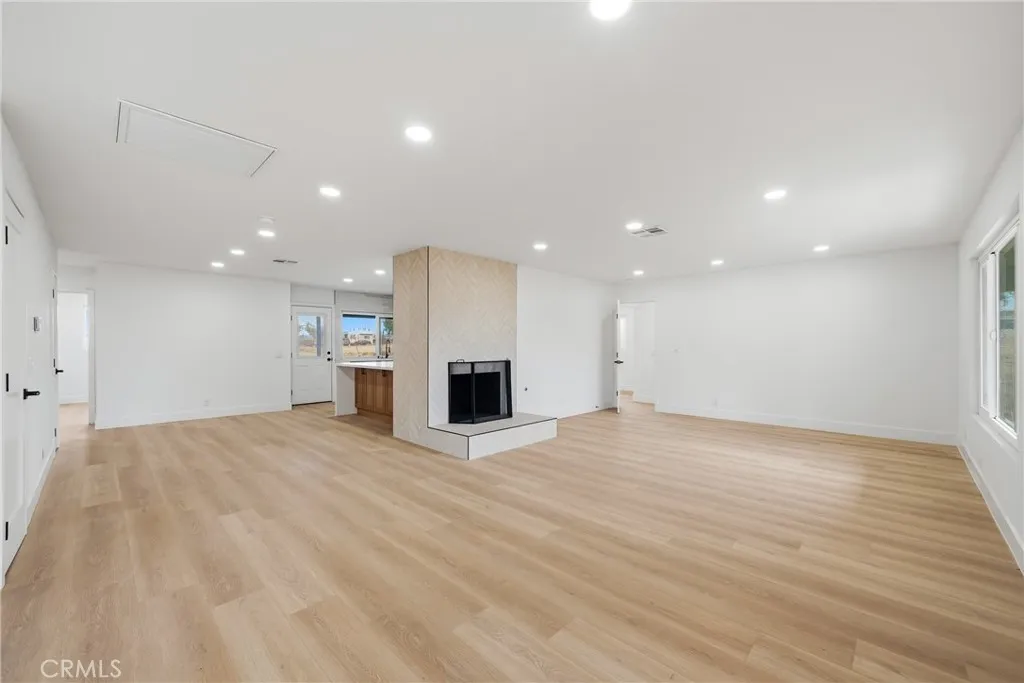 Additional image 40 of 20950 Warren Rd, Perris, CA 92570