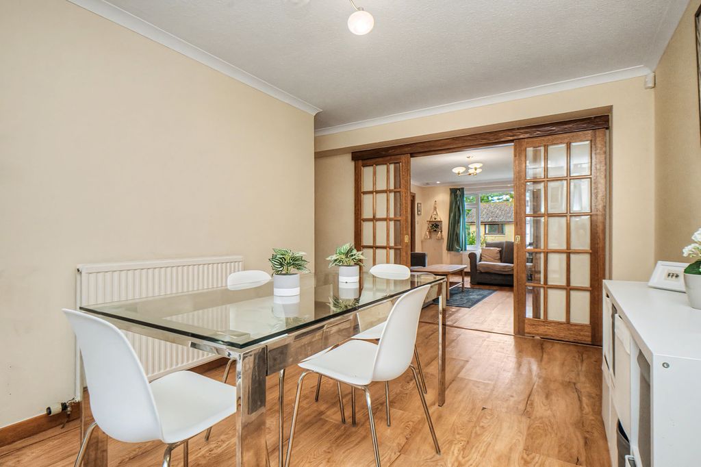 Additional image 4 of 4 bed detached house for sale8 Burnside Park, Balerno, Edinburgh EH14