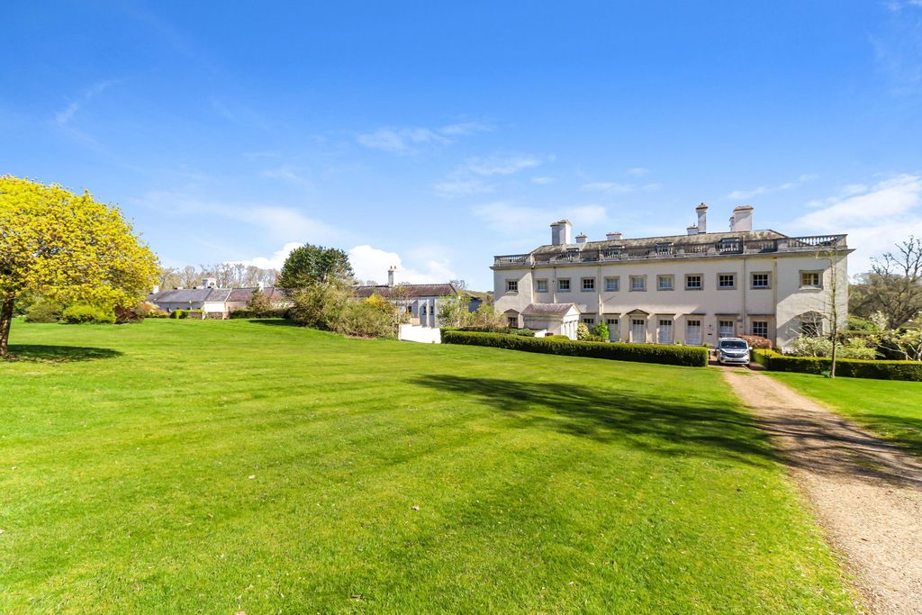 Additional image 30 of 2 bed flat for saleShardeloes, Missenden Road, Amersham HP7