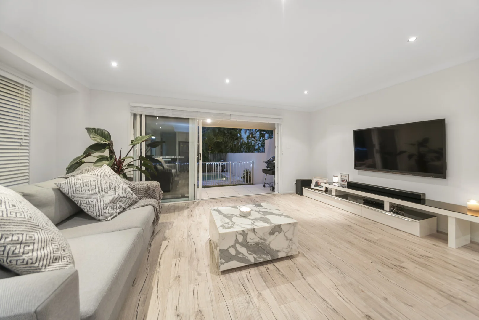Additional image 7 of 1/49 Broadwater Street, Runaway Bay QLD 4216