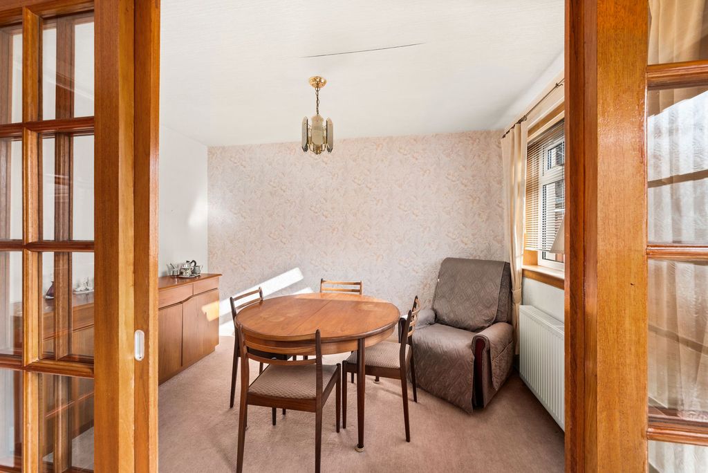 Additional image 6 of 3 bed semi-detached house for sale27 Westfield Crescent, Forfar DD8