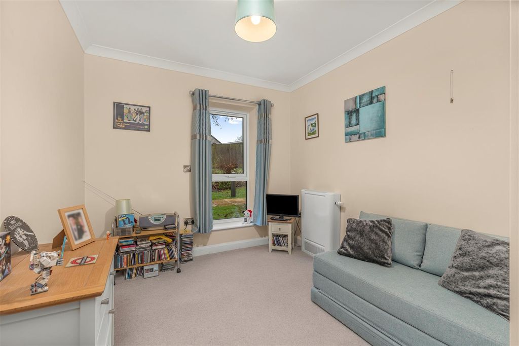 Additional image 7 of 2 bed flat for saleBath Road, Banbury OX16