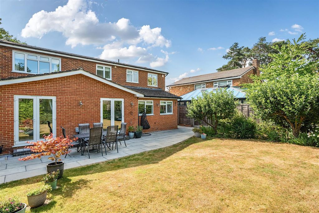 Additional image 10 of 4 bed detached house for saleOldfield Gardens, Ashtead KT21