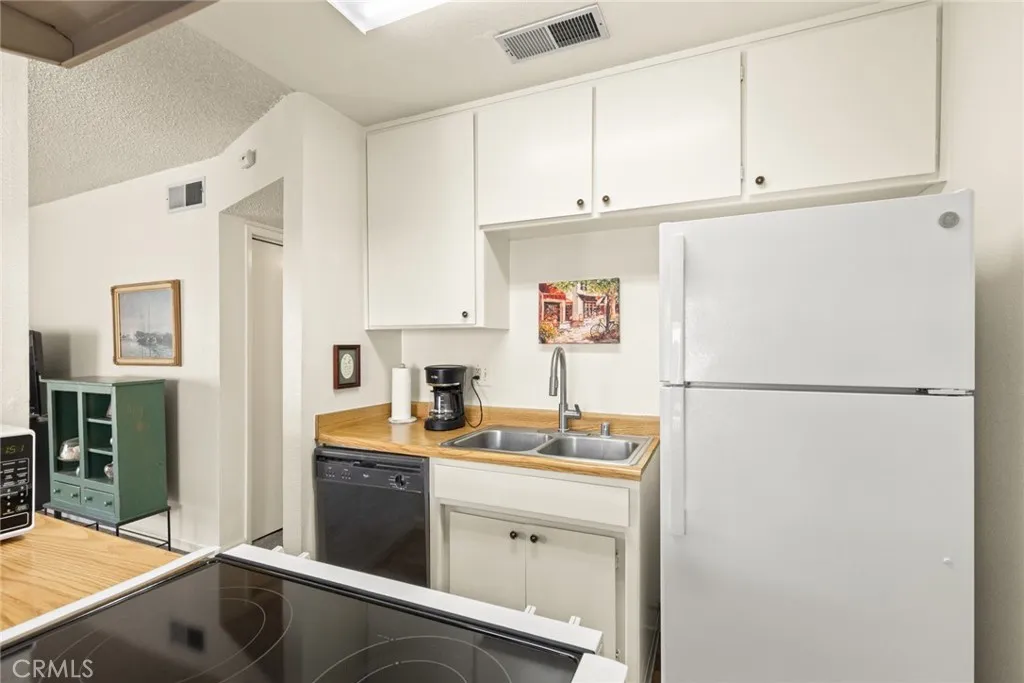 Additional image 10 of 2220 Notre Dame Blvd Unit 5, Chico, CA 95928