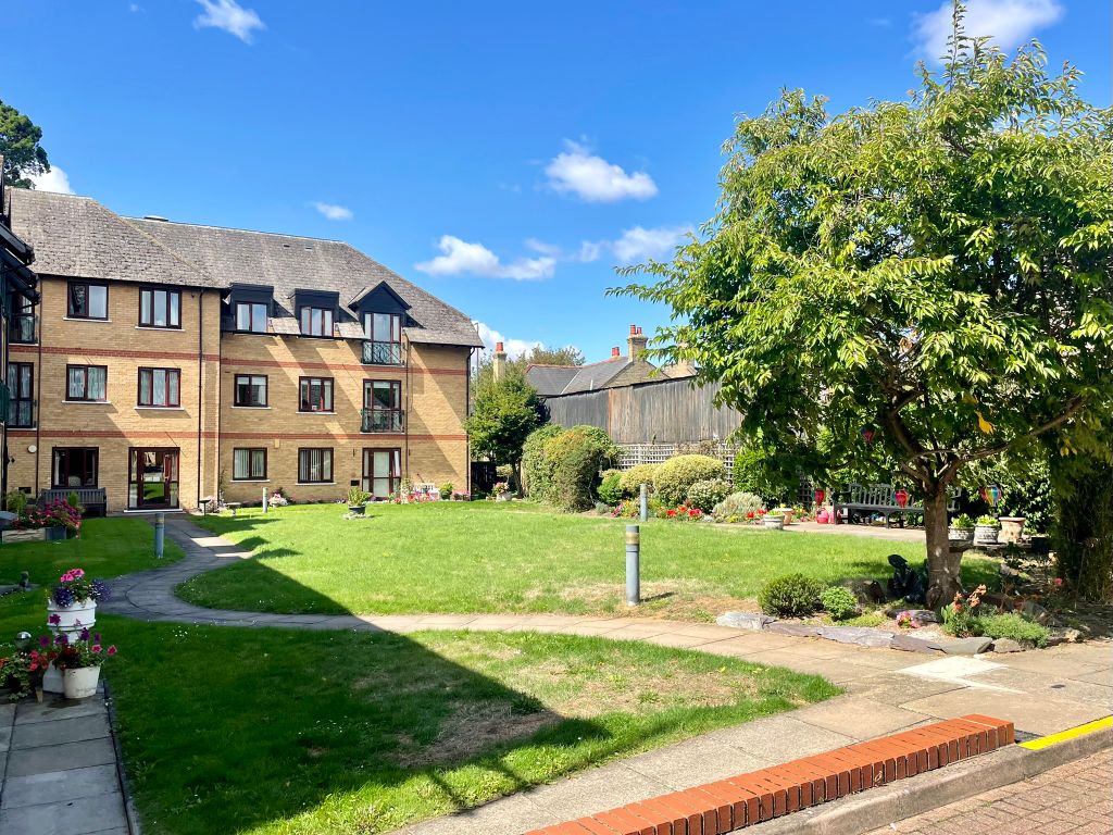 Additional image 8 of 2 bed flat for saleMillers Court, Biggleswade SG18