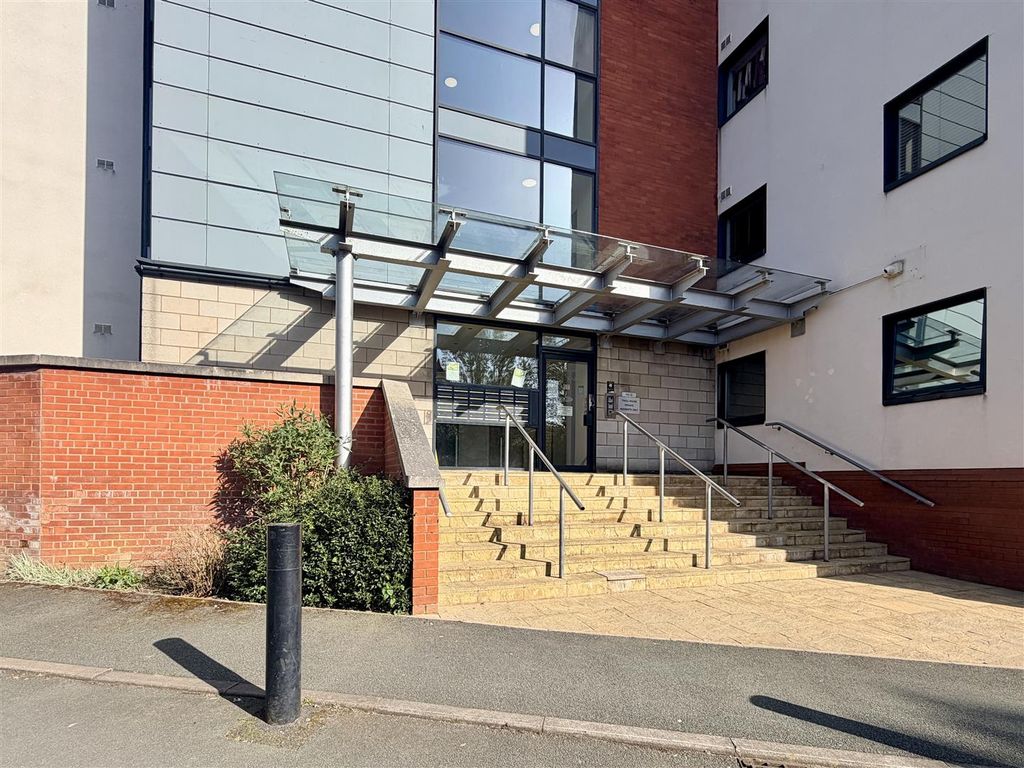 Additional image 23 of 2 bed flat for saleDenmark Street, Altrincham WA14