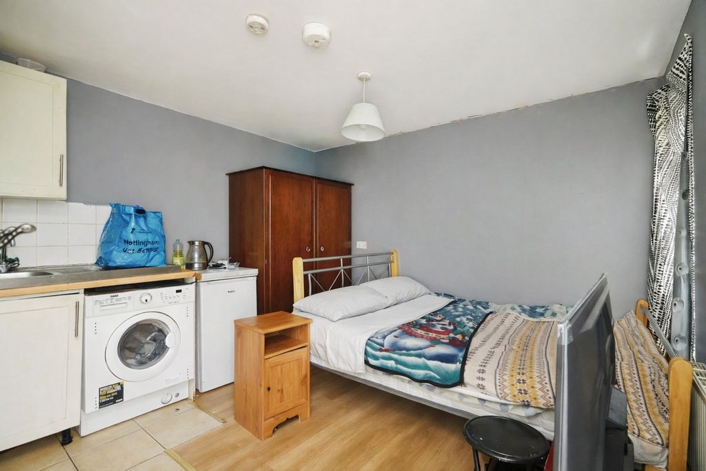Additional image 8 of 6 bed detached house for saleBroughton Road, Banbury OX16