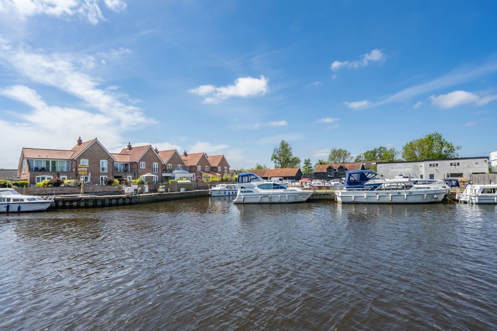 Additional image 25 of 4 bed link detached house for saleRiver View, Beccles NR34