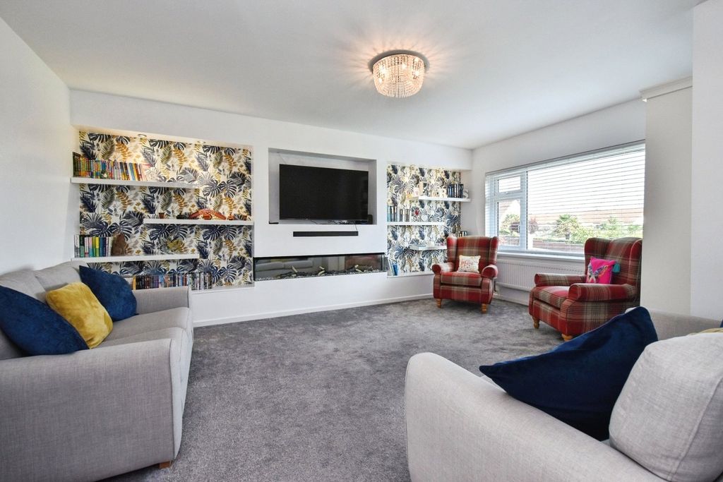 Additional image 8 of 3 bed bungalow for saleHendre Road, Tycroes, Ammanford, Carmarthenshire SA18