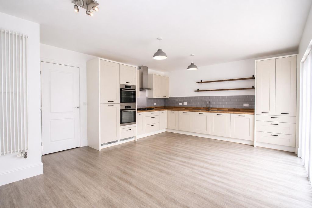 4 bed detached house for saleThomas Road, Aylesford ME20