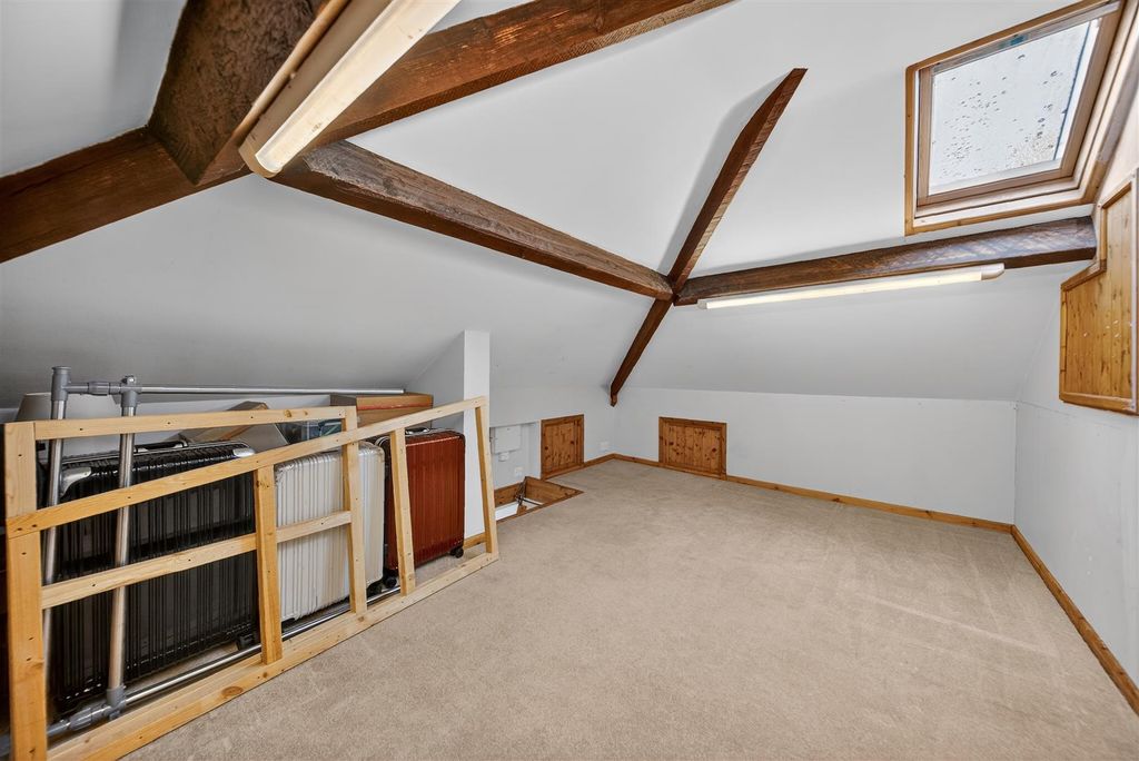 Additional image 20 of 4 bed detached house for saleLynwood Mount, Wortley, Leeds LS12