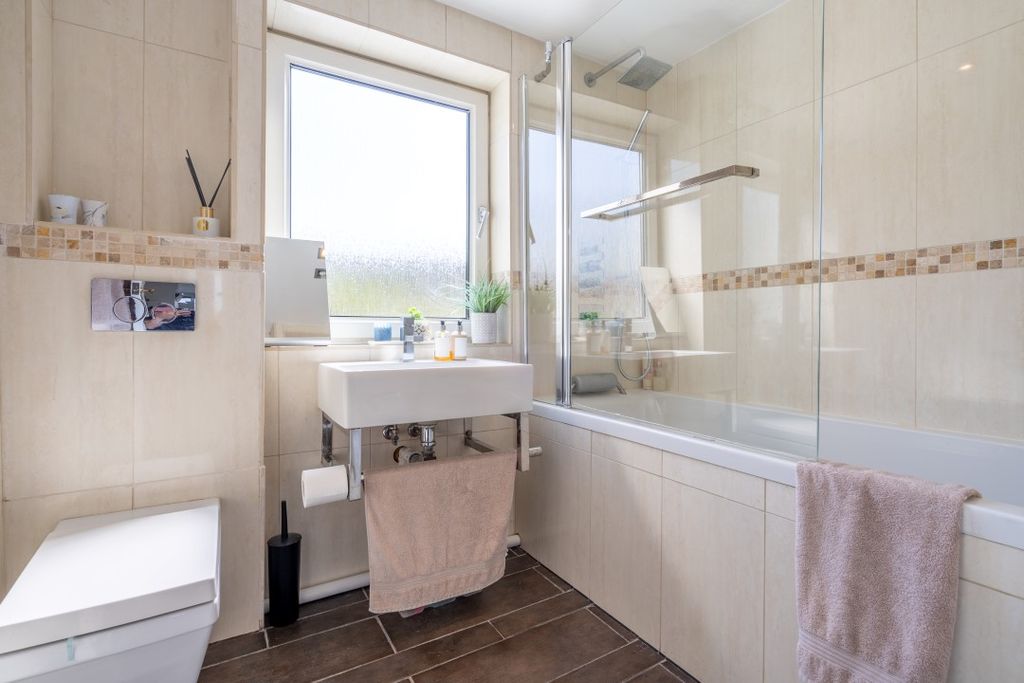 Additional image 14 of 3 bed town house for saleCliff Cottages, Puddingmoor, Beccles NR34