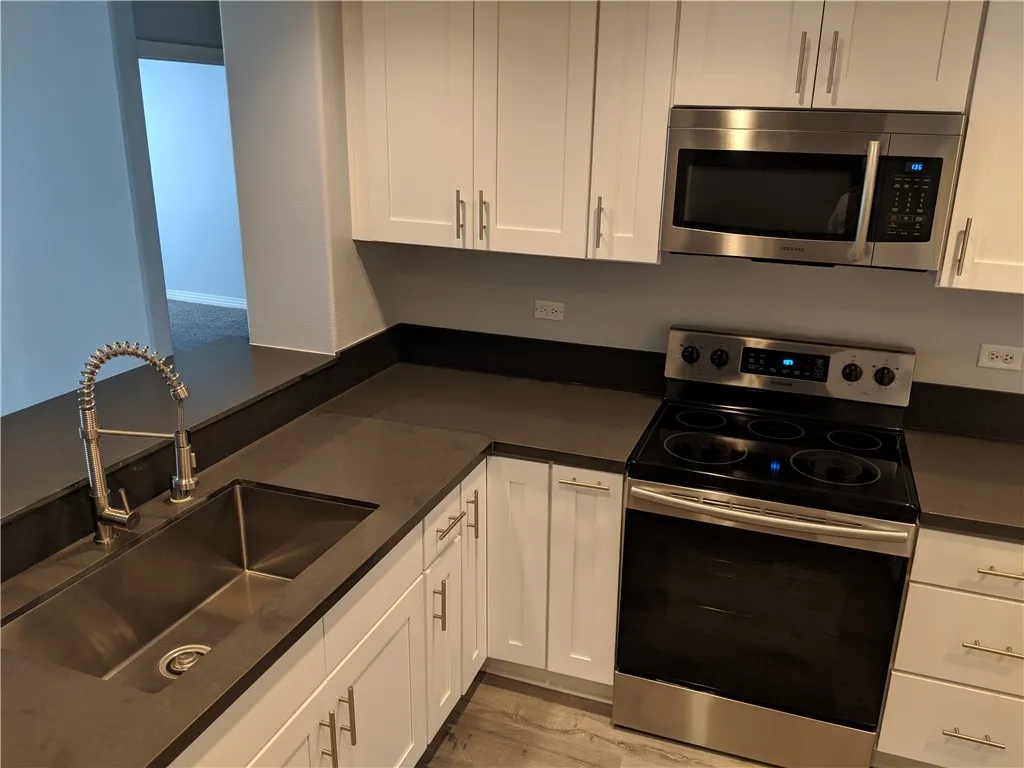 Additional image 18 of 2243 Martin Unit 205, Irvine, CA 92612