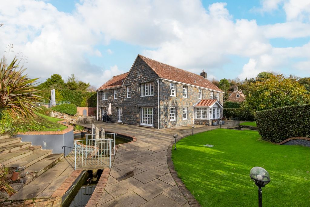 6 bed detached house for saleSaints Bay Road, St Martin's, Guernsey GY4