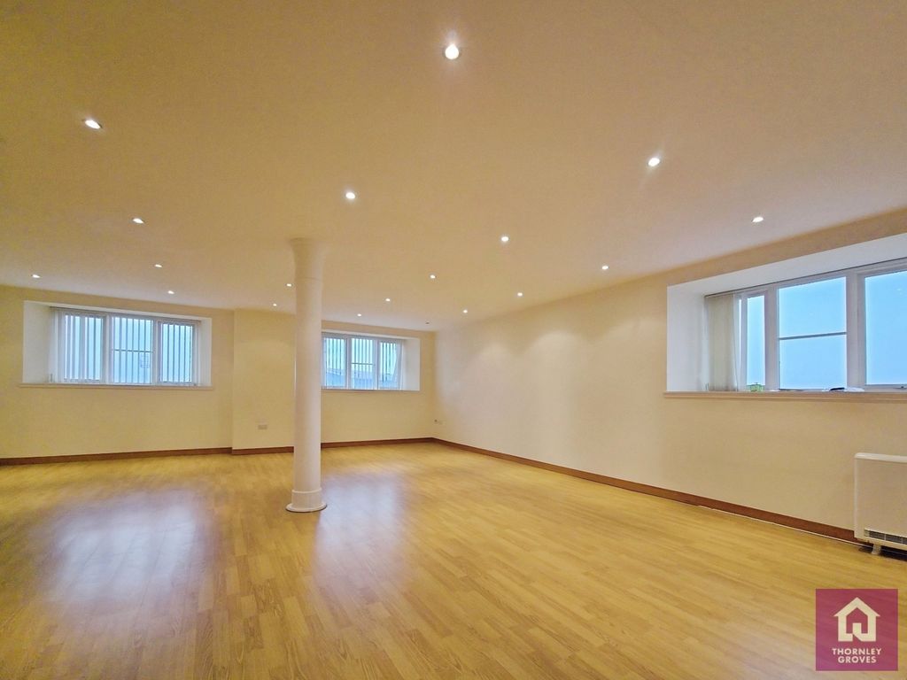 2 bed flat for saleDock Road, Birkenhead, Merseyside CH41 photo 5